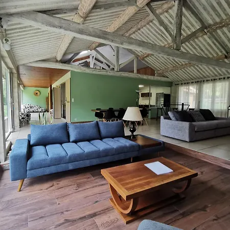 Les Pyrenees Au Bord De L'eau, De 2 A 7 Personnes * Barbazan