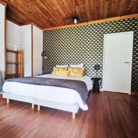 Prázdninový dům Les Pyrenees Au Bord De L'eau, De 2 A 7 Personnes