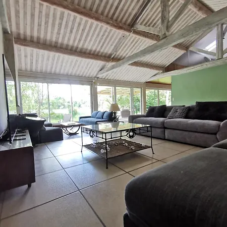 Prázdninový dům Les Pyrenees Au Bord De L'eau, De 2 A 7 Personnes Barbazan