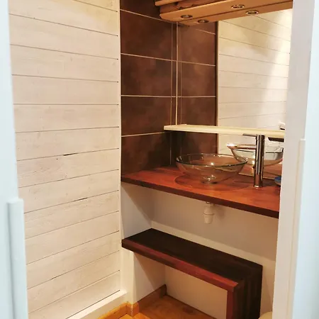 Les Pyrenees Au Bord De L'eau, De 2 A 7 Personnes Prázdninový dům